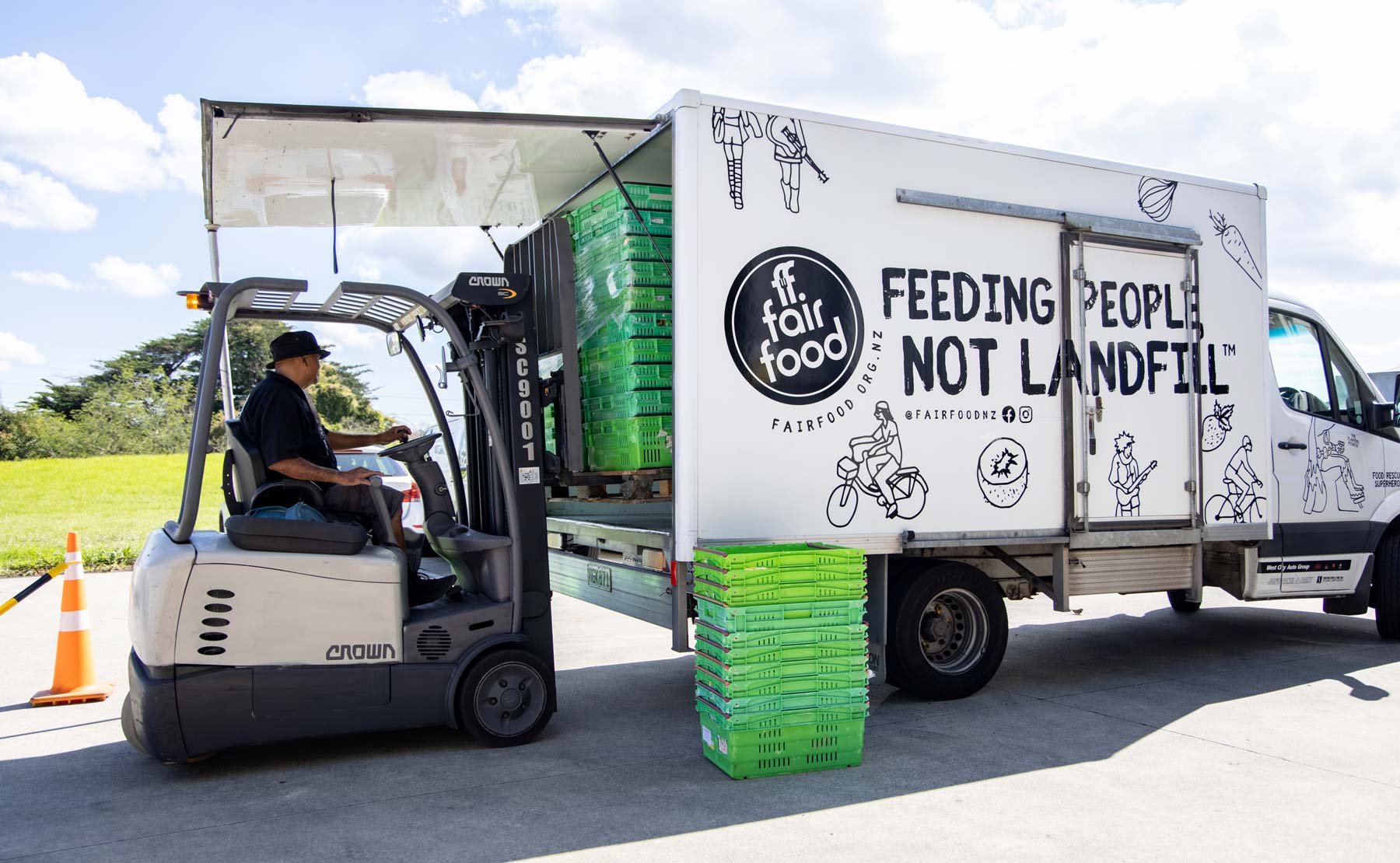 Photo of Fair Food truck being loaded with food